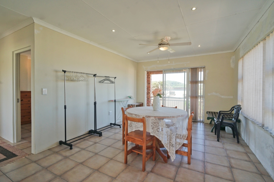 5 Bedroom Property for Sale in Seavale Eastern Cape